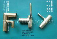 HOWO Water pipe connector