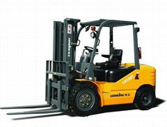 Diesel forklift