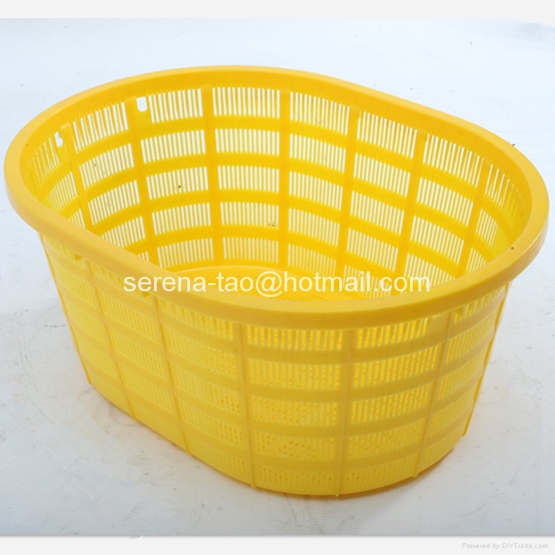 Egg Shape Vented Stackable Plastic Crates On Sale