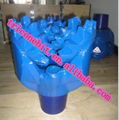 3'' to 26'' mill tooth tricone bit 4