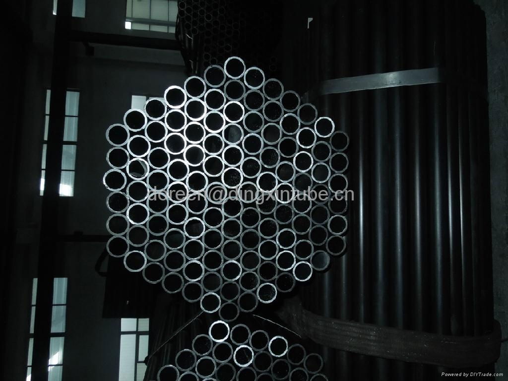 Hydraulic seamless steel tube 4