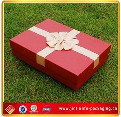 2013 hot sale gift box with flower 