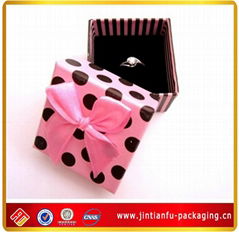 lovely  jewelry  packaging box 