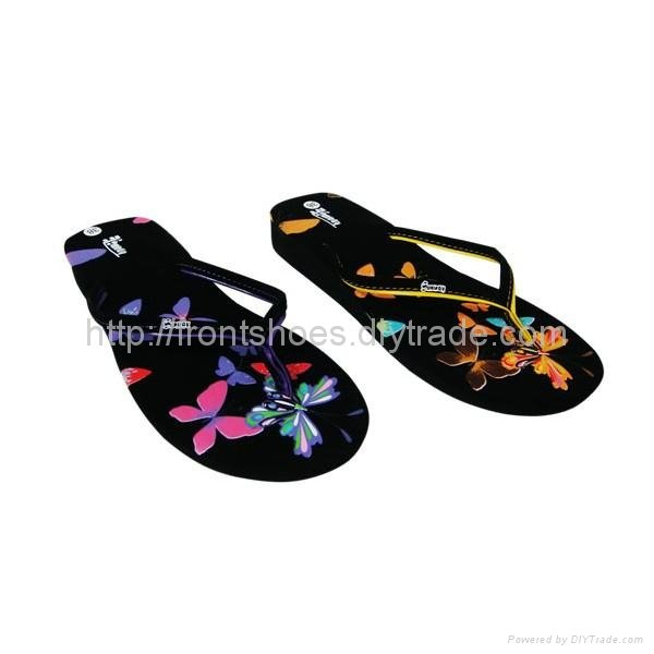 Factory New Popular African V-strap PVC Slippers 3