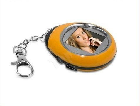 Personalized 1.5" Digital Photo Frame Keychain