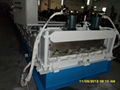 Roof profiles forming machine