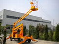 Articulated boom lift 1