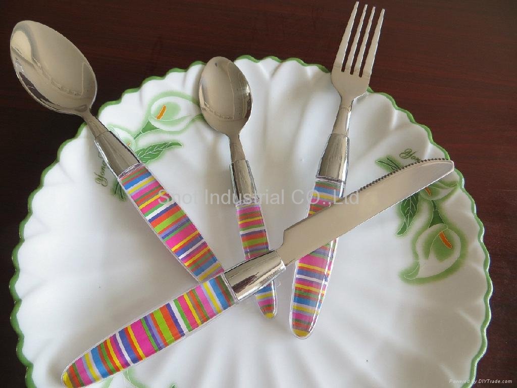 cutlery set with PS handle color-paper insert