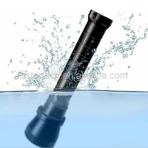 IP68 waterproof outdoor Aluminum CREE led 150m diving flashlight 4