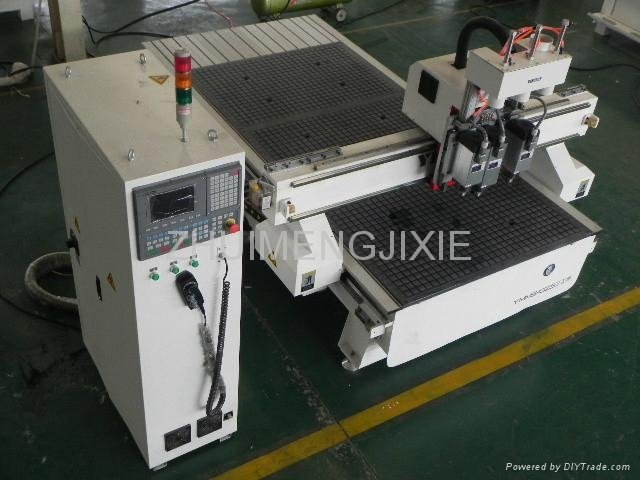 Three-process woodworking CNC router  2