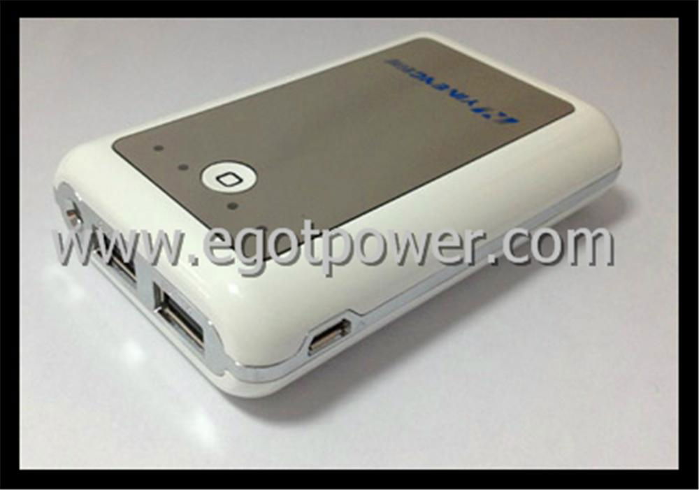 8400mAh portable power bank with Iphone cable