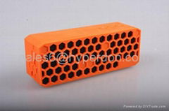 Cuboid rubber covering honeycomb colorful PORTABLE BLUETOOTH MINI SPEAKER