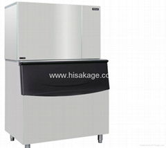 Commercial ice machine