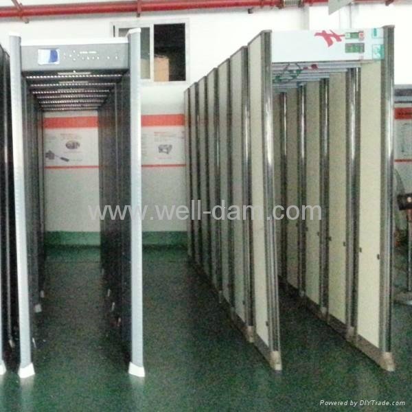 WD-33 zones walk through metal detector gate 4