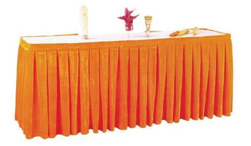 Pleuche stage table skirt 