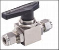 FAV Ball Valves 1