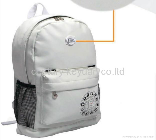 S Korean high school students backpack 2