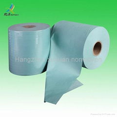 Industrial wiping paper roll