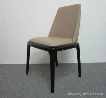 Banquet chair