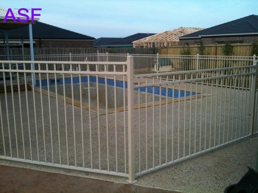 Pool Fencing Factory in China 3