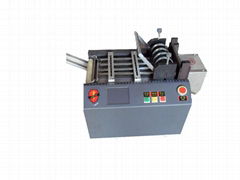 Tube cutting machine