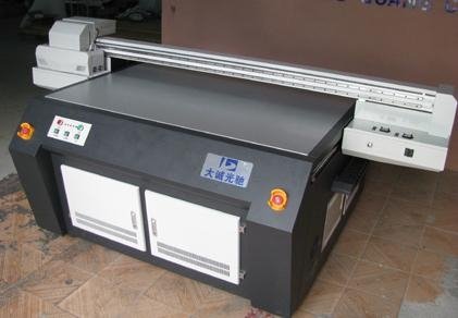 新工艺UV打印机