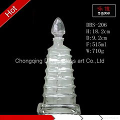 Pyramid Style Cystal Clear Glass Material for Vodka With High Quality Chongqing