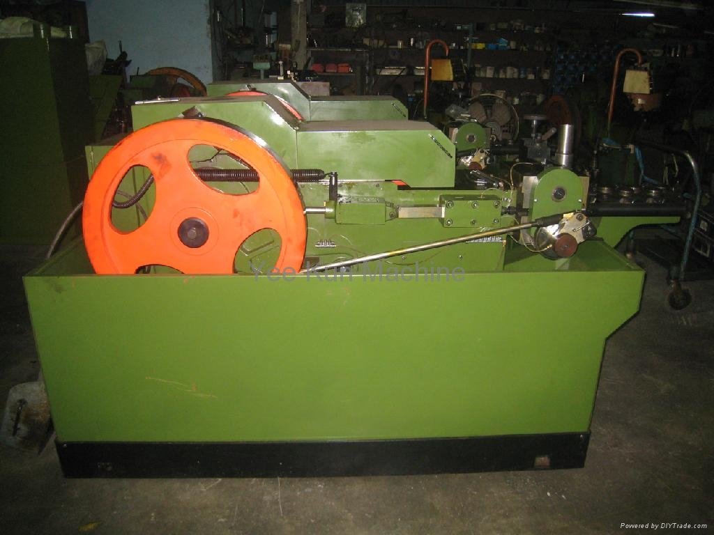 Heading Machine for fasteners and screws 2