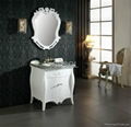 Antique White Bathroom Vanities