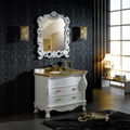 Classic White Antique Hotel Bathroom