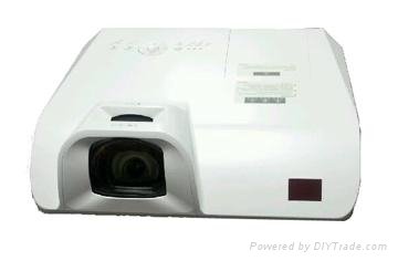 3LCD Short Throw Projector