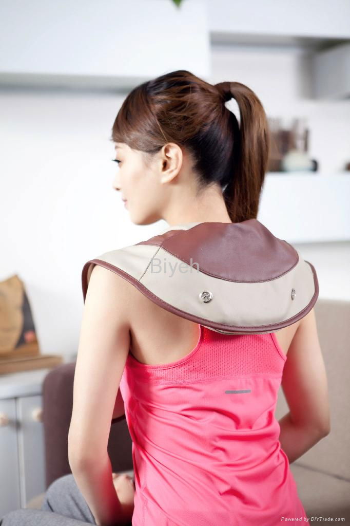 neck and shoulder tapping massage belt