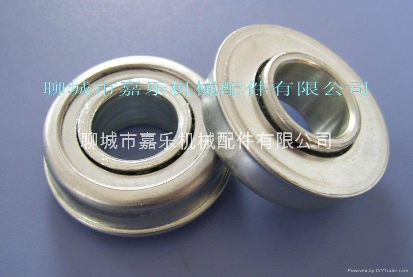 Punch bearing 101 anti - wrapping 3
