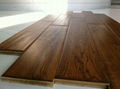 solid handscraped oak flooring 1