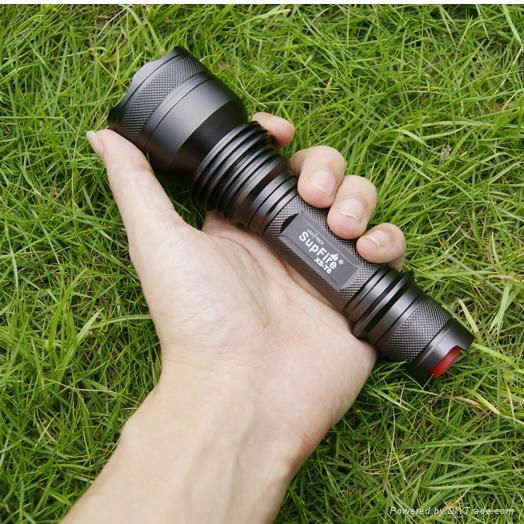 900lumens 5 modes Cree T6 Outdoor Flashlight 3