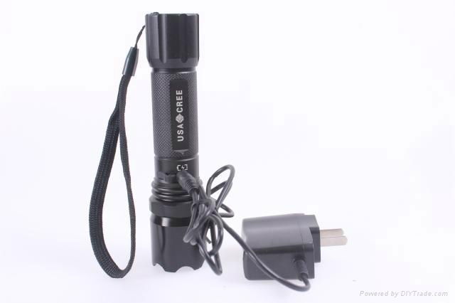 18650 lithium Battery LED flashlight 4