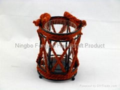 Metal lantern with flax rope