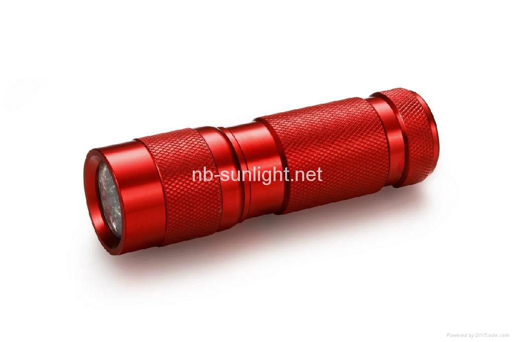 9-LED Aluminium Flashlight