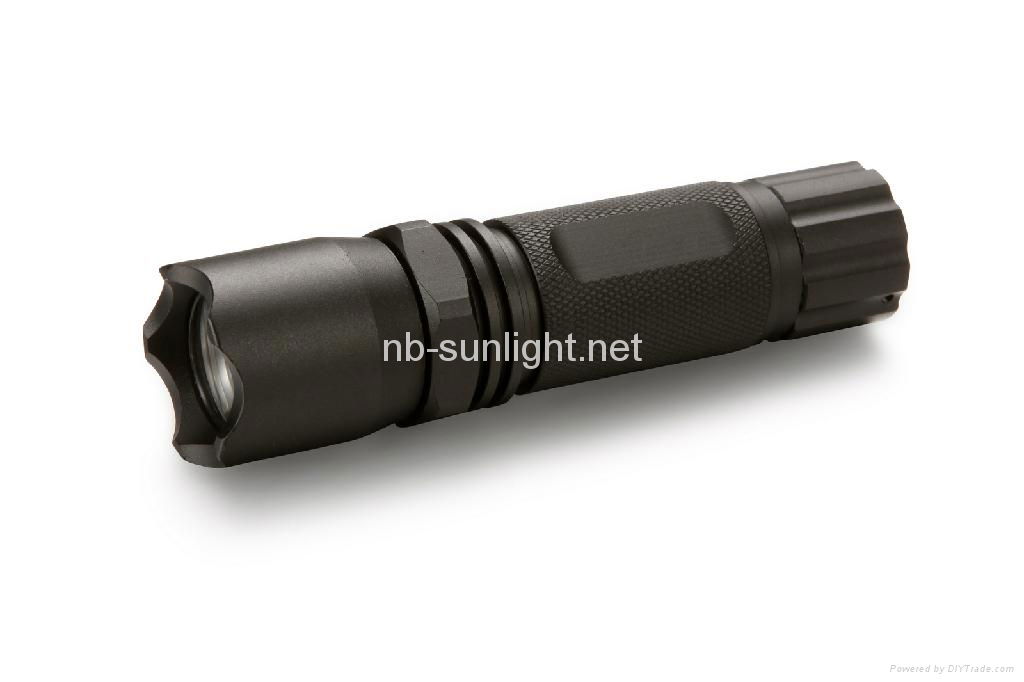 Cree (USA) Xp-e®  LED Torch