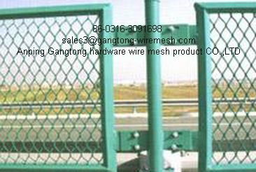 Wire mesh fence  2