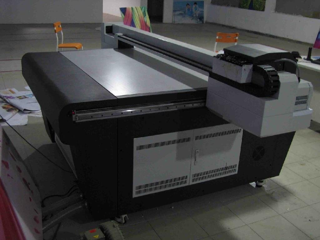 廣告牌UV平板打印機