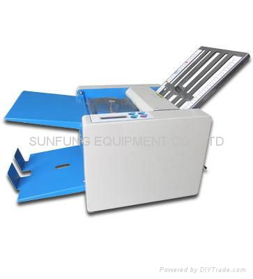 Paper folding machine 2