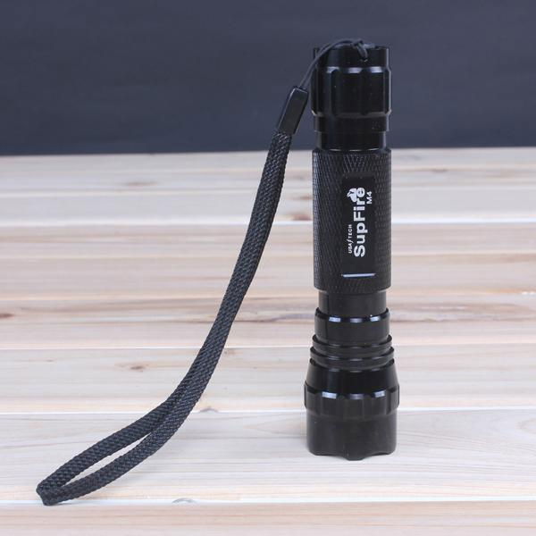 Shenzhen SupFire M4 rechargeable led torch 3