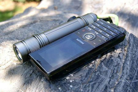 Shenzhen SupFire S2 powerful led flashlight 2