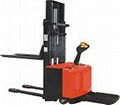 electric stacker 4