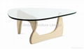 Isamu Noguchi coffee table 1