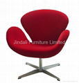 Arne Jacobsen Swan Chair