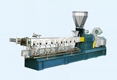 Plastic Extruder