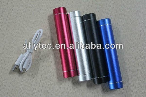 LED indicator 2600mAh Tube Power Charger for mobile phone 5