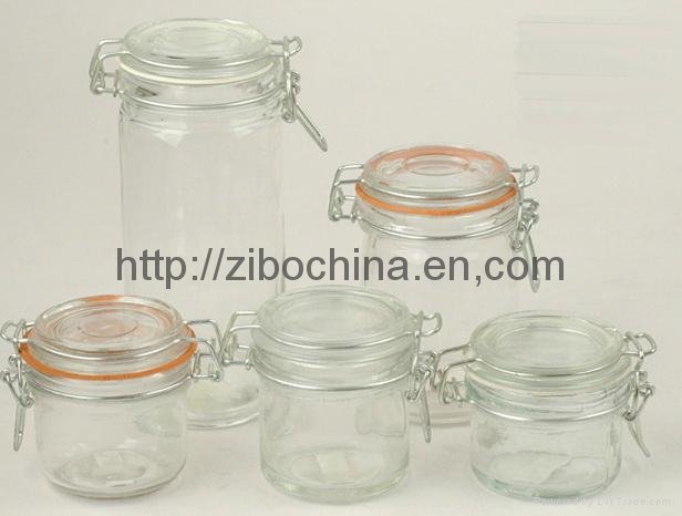 Clear square glass canister set with transparent lids 2